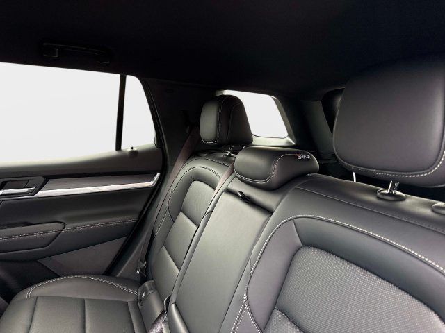 New 2027 GMC Terrain Elevation w/ Elevation Premium Package FWD image 14