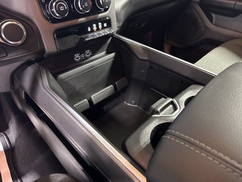 New 2026 RAM 1500 Express AWD/4WD image 27