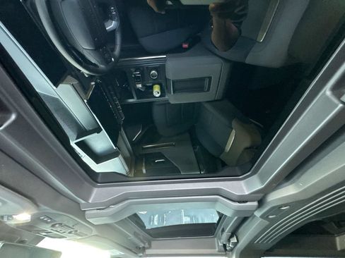 Used 2024 GMC Hummer EV 3X AWD/4WD image 20