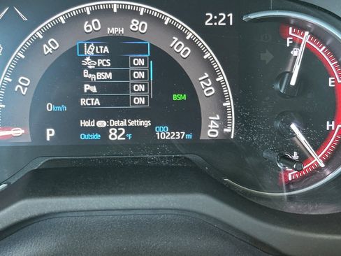 Certified 2019 Toyota RAV4 Limited w/ Advanced Technology Package AWD/4WD image 31