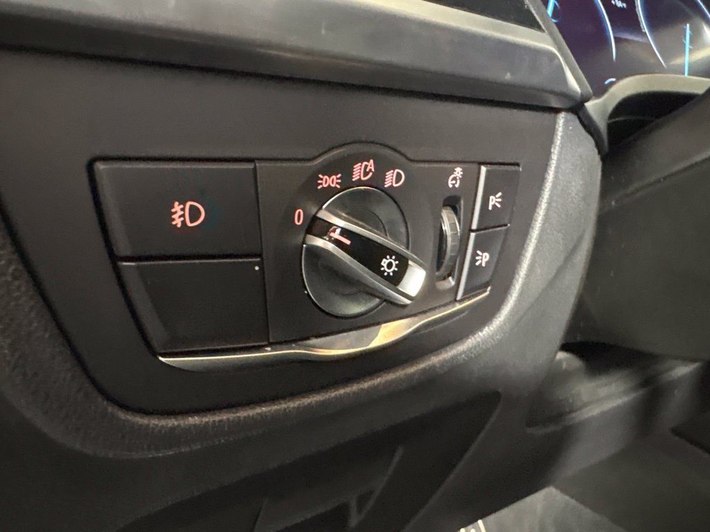 Used 2018 BMW X3 xDrive30i AWD/4WD image 24