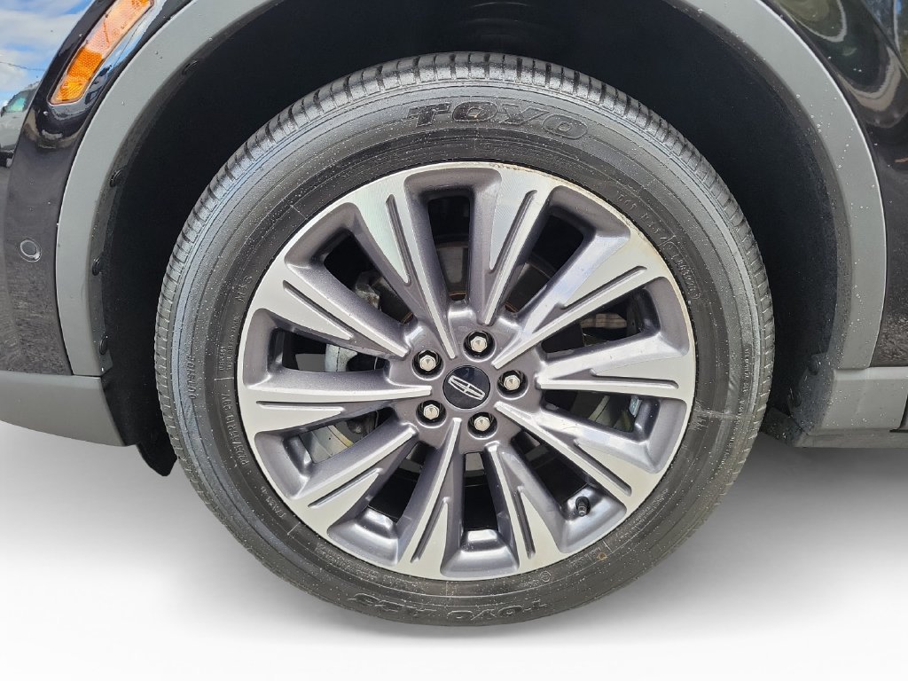 Used 2021 Lincoln Corsair Reserve w/ Equipment Group 201A AWD/4WD image 29