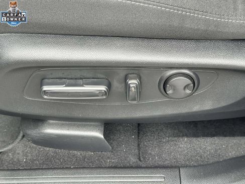 Used 2024 Honda CR-V EX image 17