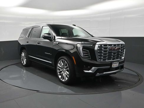 New 2026 GMC Yukon Denali w/ Sun & Power Step Package AWD/4WD image 2