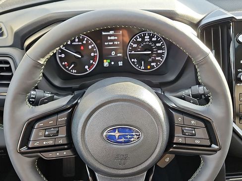 Used 2025 Subaru Ascent Bronze Edition w/ Onyx Package AWD/4WD image 15