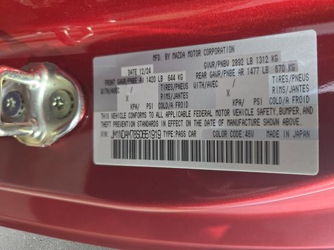 Used 2025 MAZDA MX-5 Miata RF Grand Touring RWD image 30