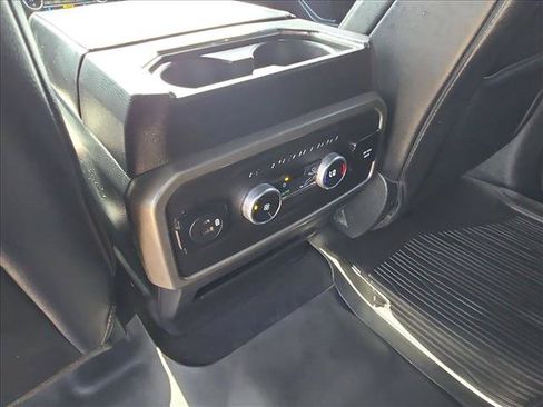 Used 2021 Ford Expedition XLT RWD image 16