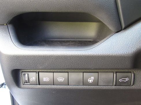Used 2025 Toyota RAV4 XLE Premium w/ Weather Package AWD/4WD image 34