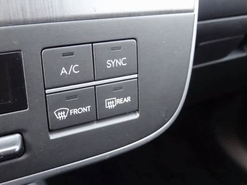 Used 2024 Hyundai Kona SEL image 21