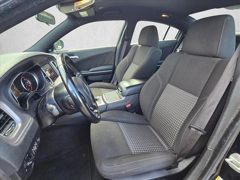 Used 2023 Dodge Charger SXT RWD image 16