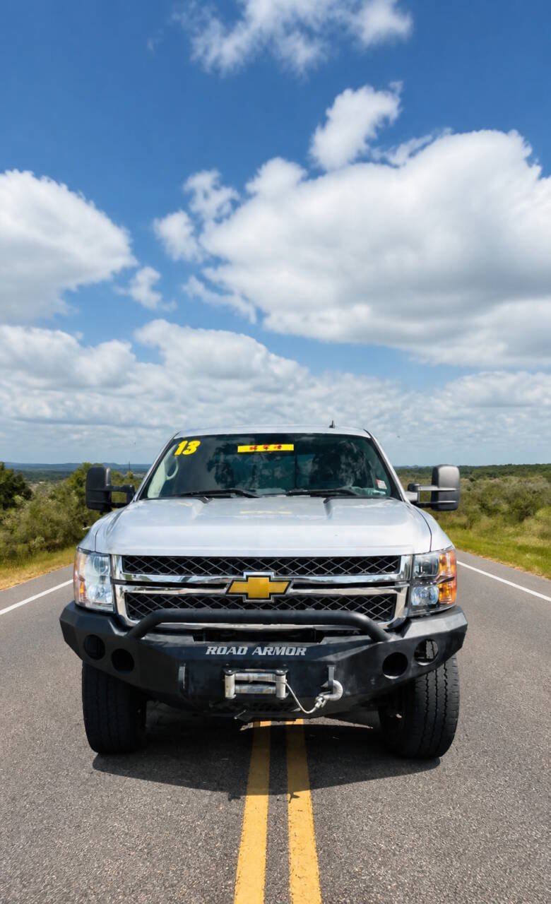 Used 2013 Chevrolet Silverado 2500 LT w/ Z71 Appearance Package AWD/4WD image 1