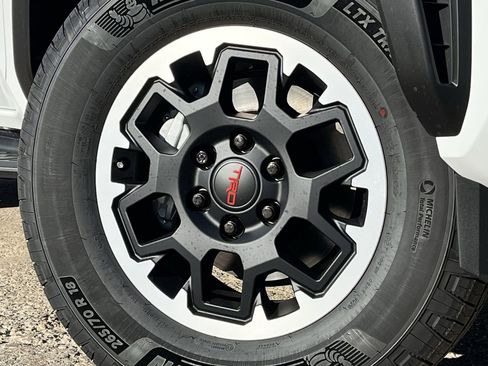 New 2026 Toyota 4Runner Limited AWD/4WD image 27