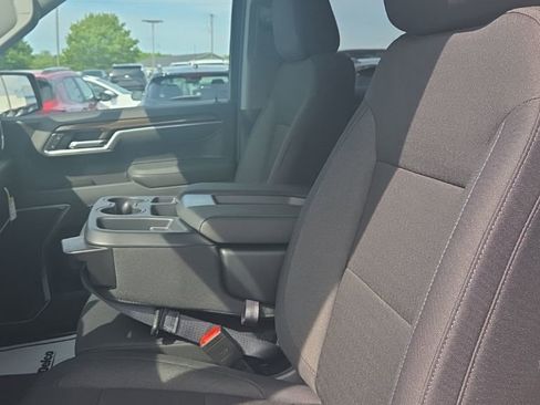 New 2026 Chevrolet Silverado 1500 LT AWD/4WD image 13