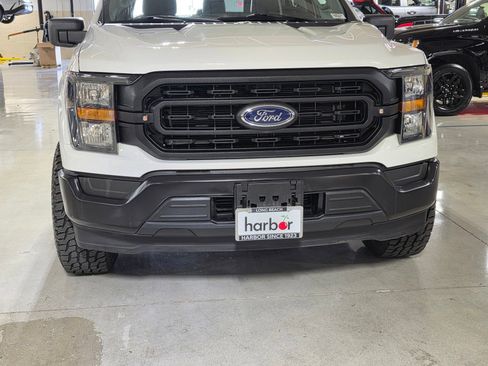 Used 2023 Ford F150 XL w/ Trailer Tow Package RWD image 9