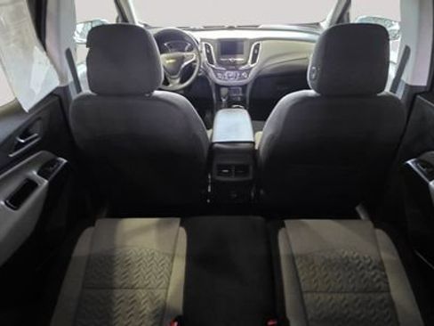 Used 2024 Chevrolet Equinox LS w/ LS Convenience Package FWD image 26