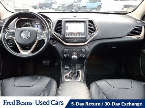 Used 2014 Jeep Cherokee Limited image 17