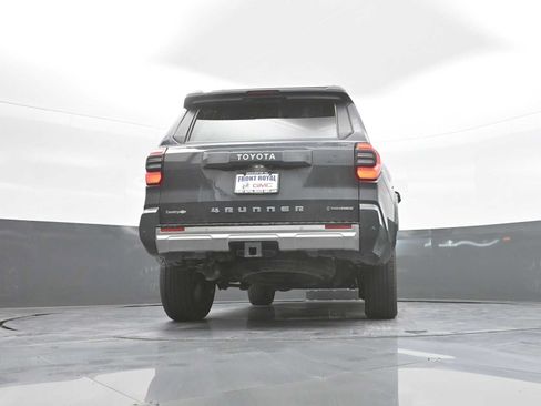 Used 2025 Toyota 4Runner Limited AWD/4WD image 42