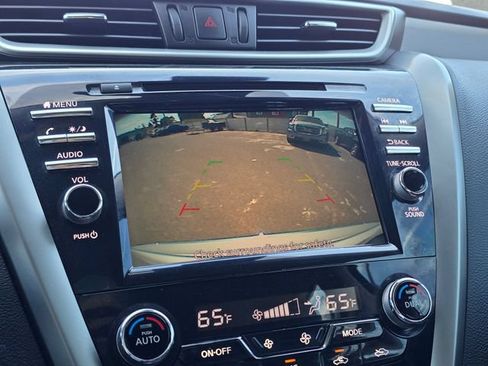 Used 2023 Nissan Murano SV AWD/4WD image 29