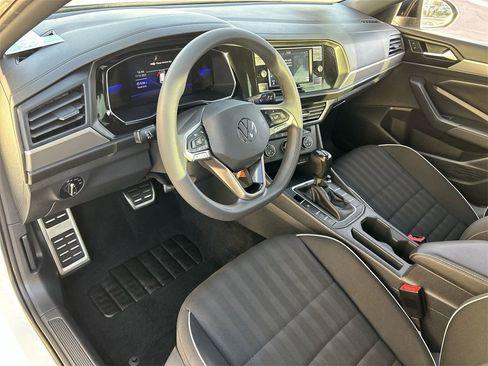 Certified 2023 Volkswagen Jetta Sport image 15