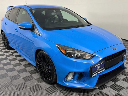 Used 2017 Ford Focus RS AWD/4WD image 28