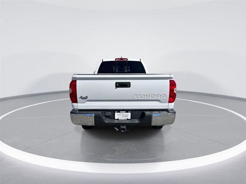 Used 2021 Toyota Tundra SR5 AWD/4WD image 7