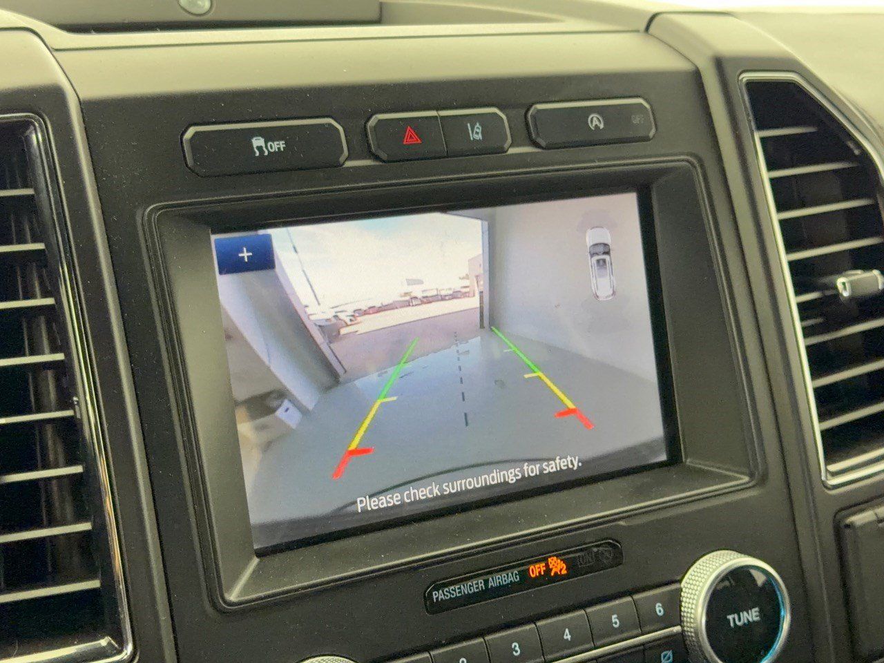 Used 2020 Ford Expedition Limited RWD image 24