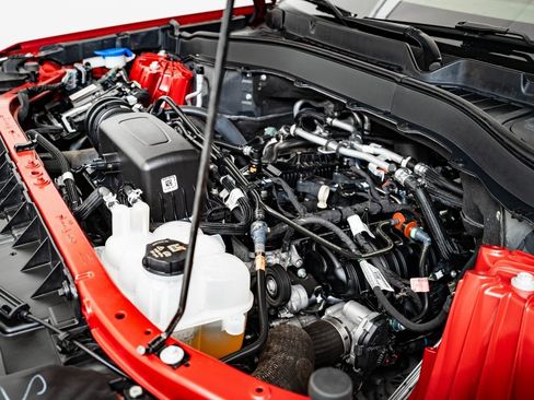 Used 2021 Ford Explorer XLT image 47