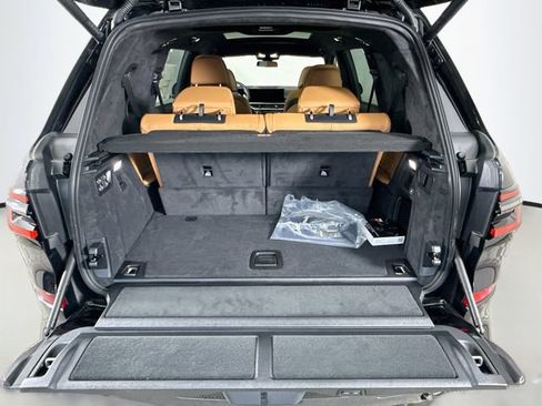 New 2027 BMW X7 xDrive40i w/ M Sport Package AWD/4WD image 28
