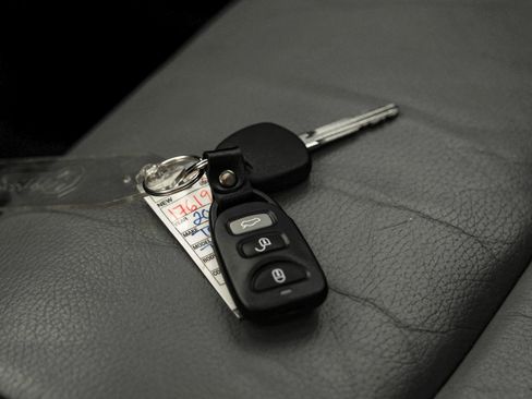 Used 2015 Toyota Tundra Limited w/ TRD Off Road Package image 63