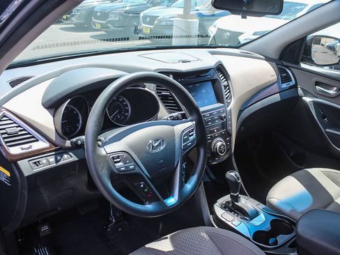 Used 2019 Hyundai Santa Fe XL SE FWD image 22