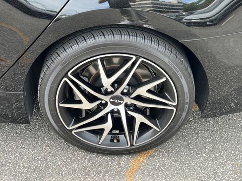 Used 2022 Kia Stinger GT-Line w/ Sun & Sound Package image 19