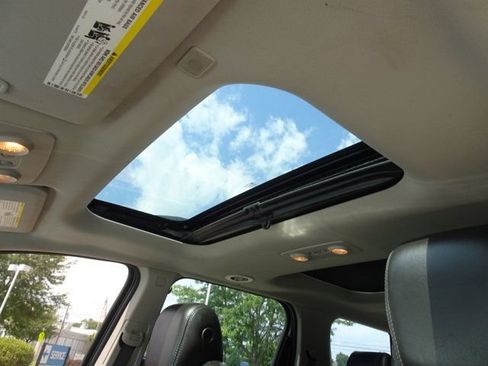 Used 2017 GMC Acadia Limited SLT AWD/4WD image 11