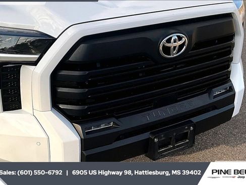 Used 2023 Toyota Tundra SR5 w/ SR5 Premium Package image 21