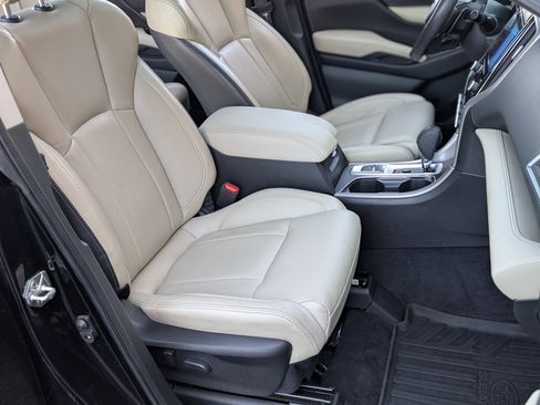 Used 2022 Subaru Ascent Limited w/ Technology Package image 23