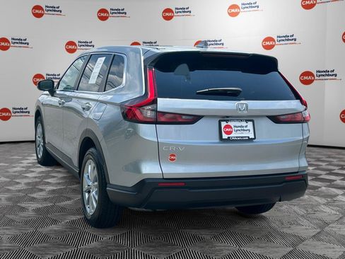 Used 2026 Honda CR-V EX image 3