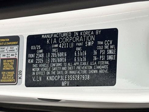 Used 2025 Kia Niro LX FWD image 29