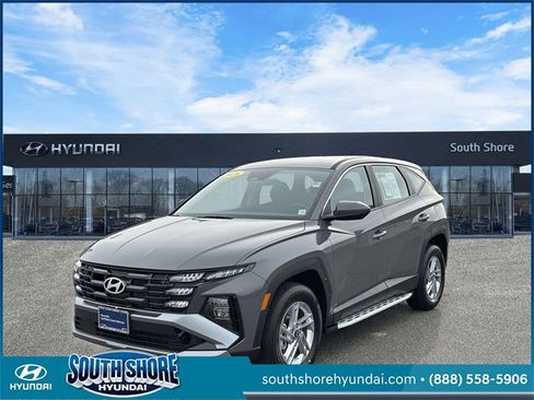 Certified 2026 Hyundai Tucson SE image 4