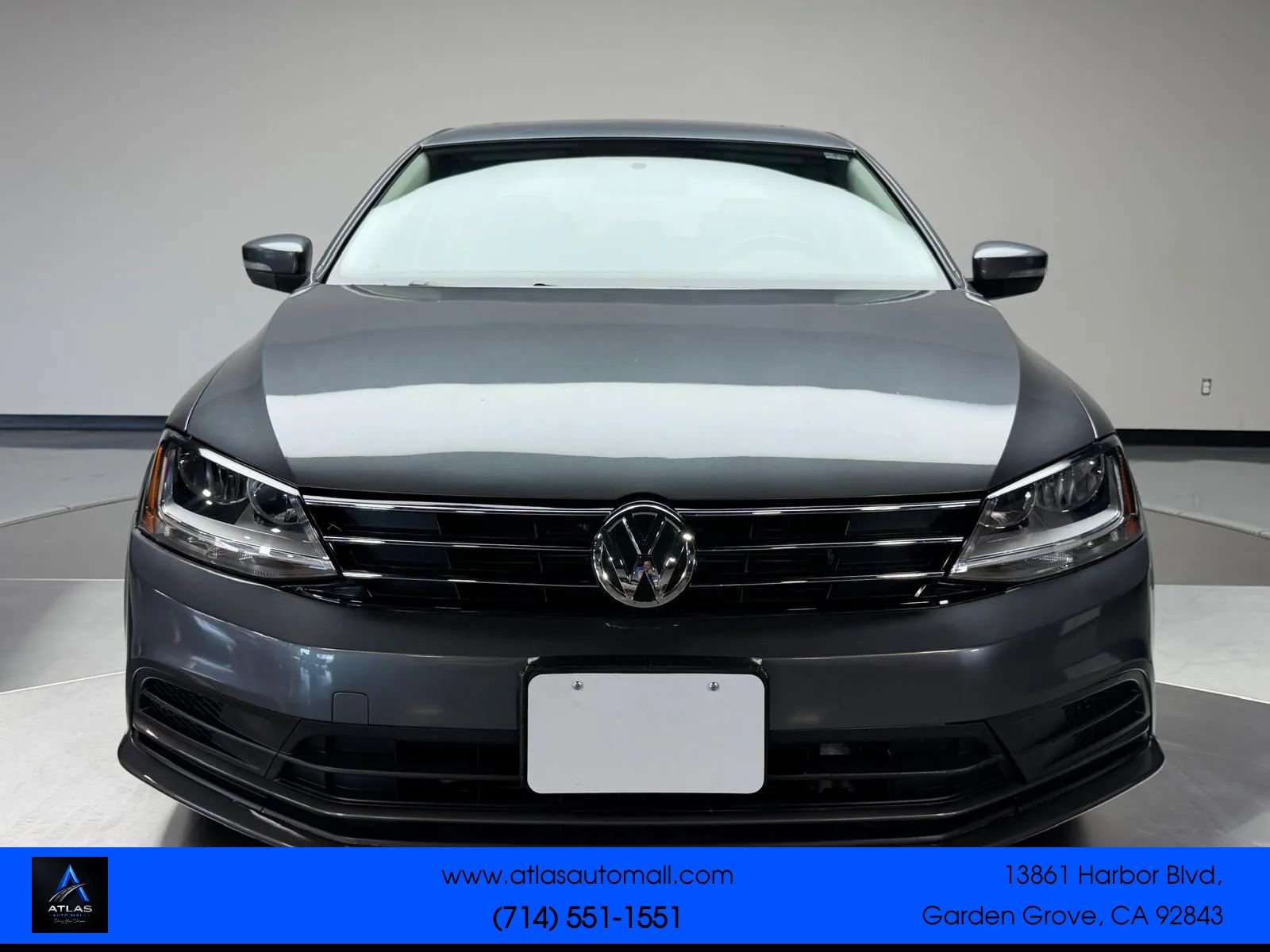 Used 2018 Volkswagen Jetta SE FWD image 3