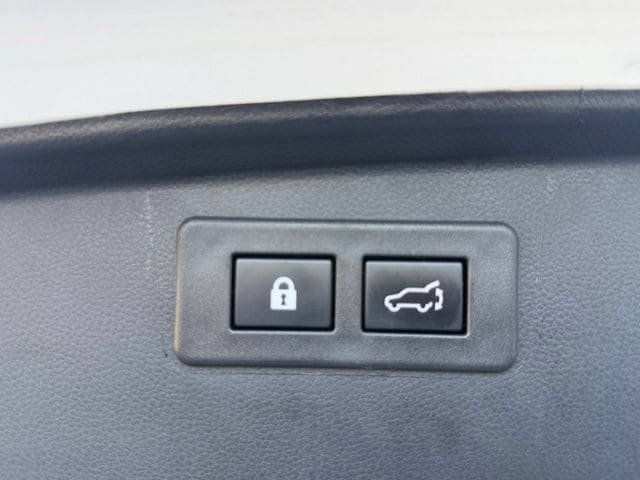 Used 2023 Subaru Outback Premium AWD/4WD image 23