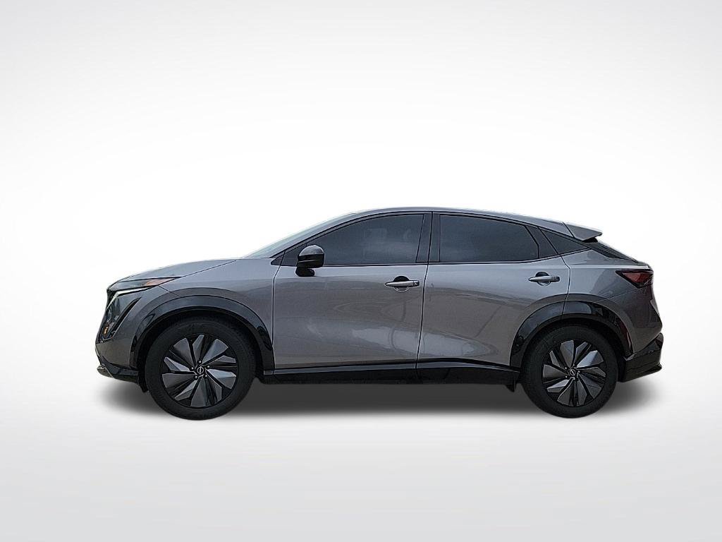 Used 2023 Nissan Ariya AWD image 2