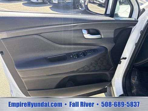 Certified 2023 Hyundai Santa Fe SEL w/ Cargo Package FWD image 17