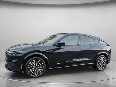 Certified 2024 Ford Mustang Mach-E Premium AWD/4WD image 14