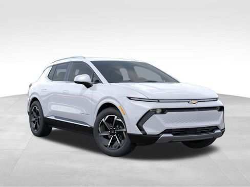 New 2025 Chevrolet Equinox EV LT image 7