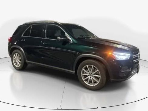 Used 2024 Mercedes-Benz GLE 450e 4MATIC image 1