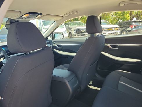 Used 2025 Hyundai Sonata SEL FWD image 15