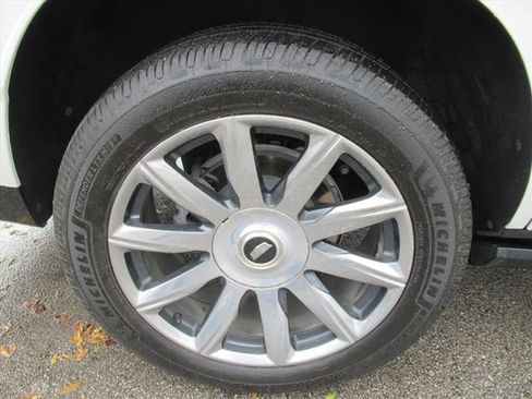 Used 2023 Cadillac Escalade Premium Luxury Platinum w/ LPO, Floor Liner Package image 33