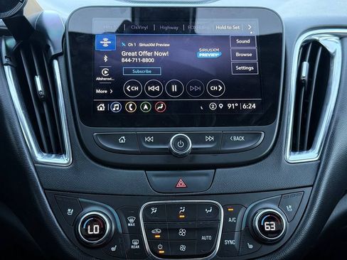 Used 2021 Chevrolet Malibu Premier FWD image 29