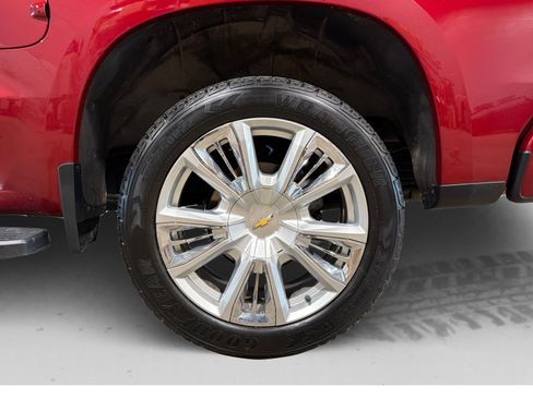 Used 2023 Chevrolet Silverado 1500 High Country w/ Technology Package AWD/4WD image 53