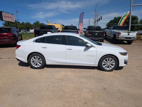 Used 2023 Chevrolet Malibu LT FWD image 4