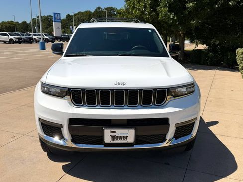 Used 2025 Jeep Grand Cherokee L Limited w/ Trailer Tow Package AWD/4WD image 2